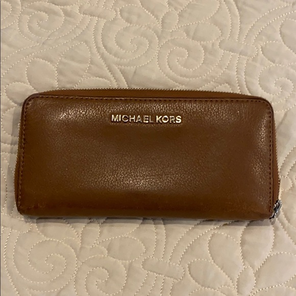 Michael Kors Handbags - Women’s wallet